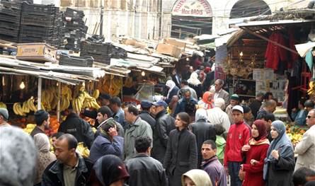 لسدّ النقص.. الجزائر تغرق الأسواق بالبضائع المدعومة