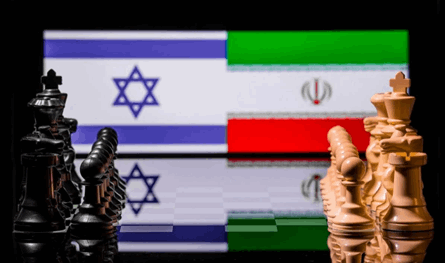 &quot;The Telegraph&quot;: إسرائيل منحت إيران للتو نصراً كبيراً..