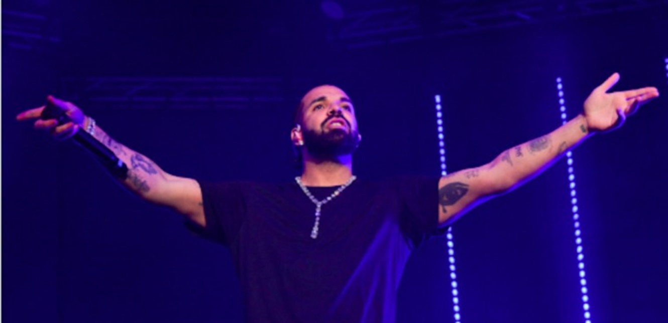 Drake Narrowly Avoids Injury on Stage in San Francisco