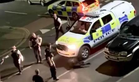 شرطة بريطانيا تفتح تحقيقاً جنائياً في حادثة دهس بقرة